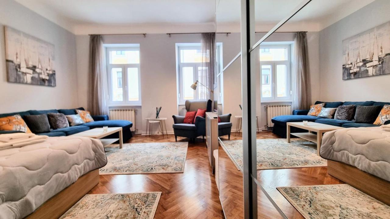 Light Blue Apartment Trieste Exterior photo